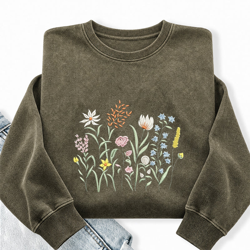 Embroidered Cute Wildflowers Washed Crewneck Sweatshirt