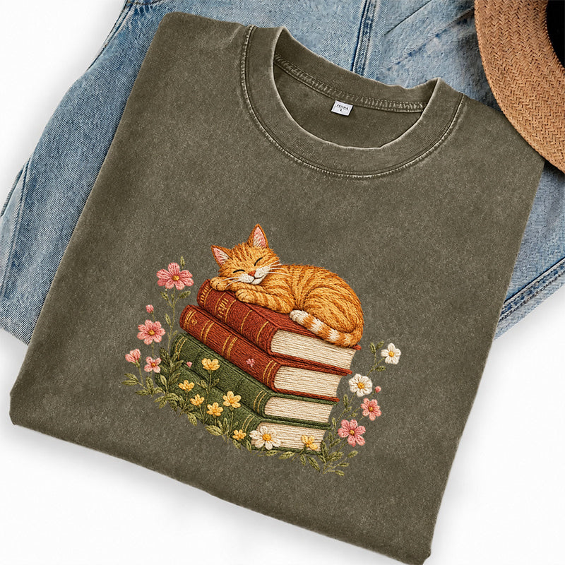Embroidered Sleeping Cat On Books Washed Crew Neck T-Shirt