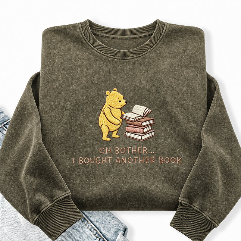 Embroidered Funny Bear Reading Books Washed Crewneck Sweatshirt