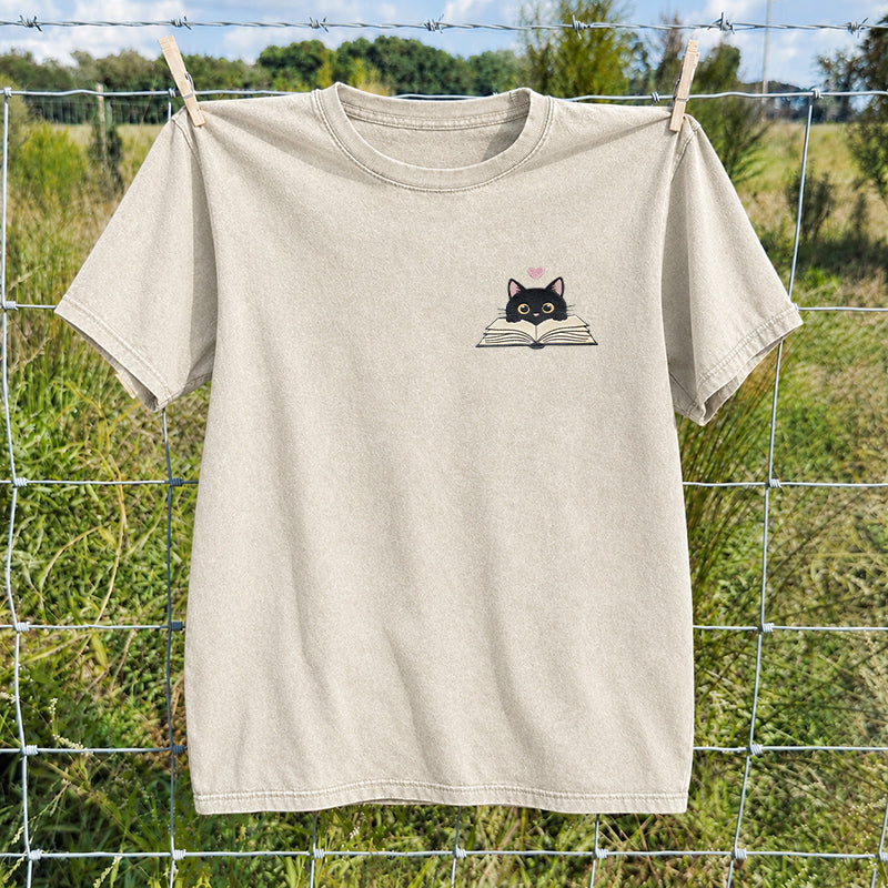 Embroidered Reading Black Cat Washed Crew Neck T-Shirt