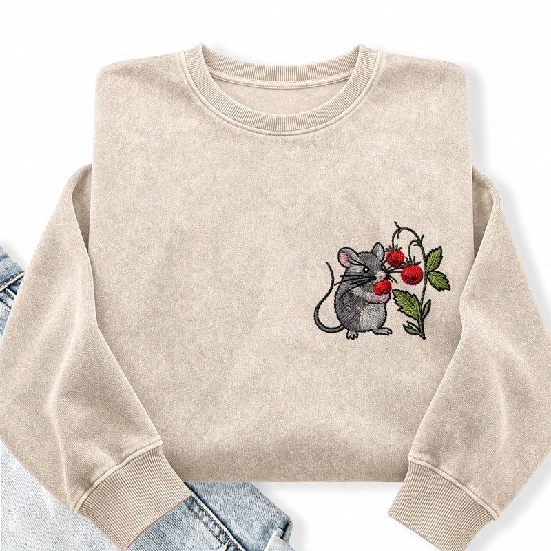 Embroidered Cottagecore Mouse Washed Crewneck Sweatshirt