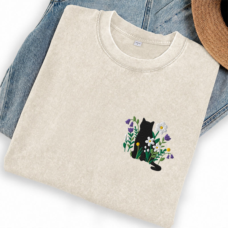 Embroidered Black Cat Cottagecore Washed Crew Neck T-Shirt