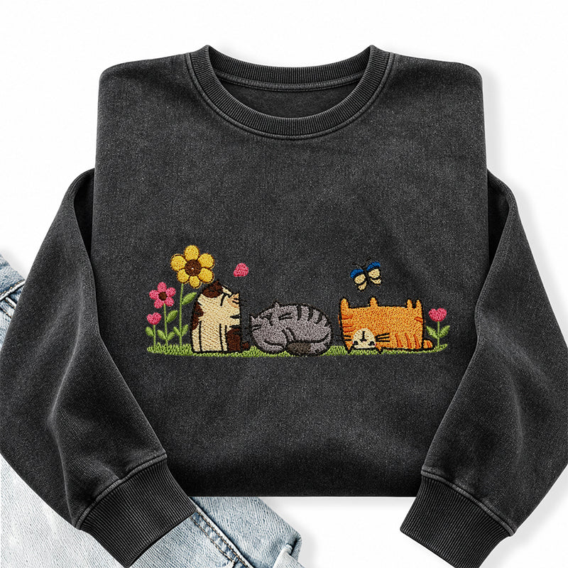 Embroidered Floral Cute Cat Washed Crewneck Sweatshirt