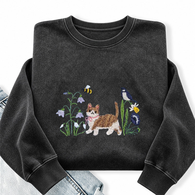 Embroidered Cat Wild Flower Washed Crewneck Sweatshirt