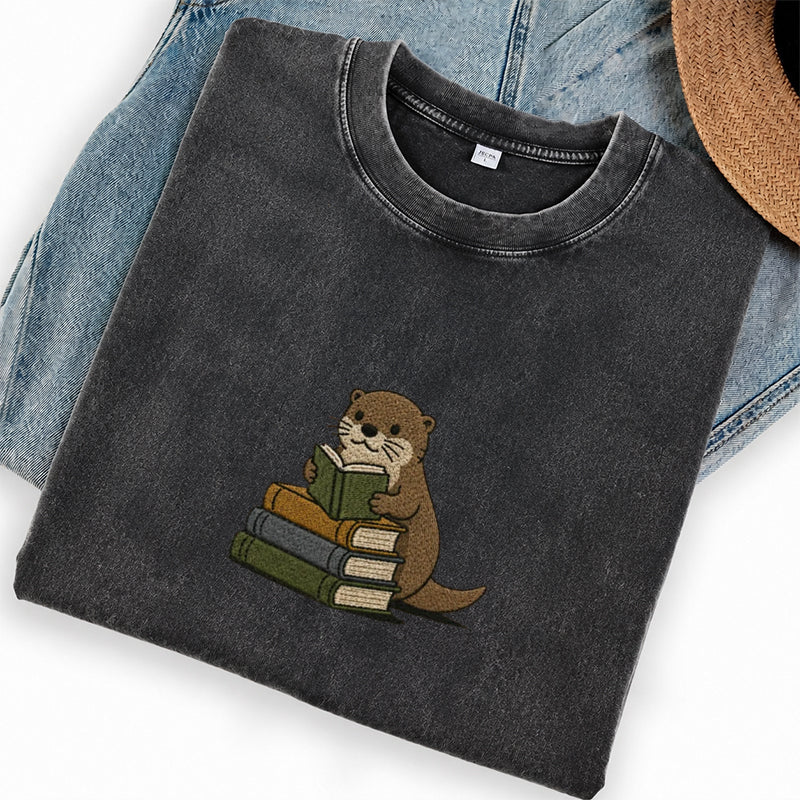 Embroidered Reading Otter Washed Crew Neck T-Shirt