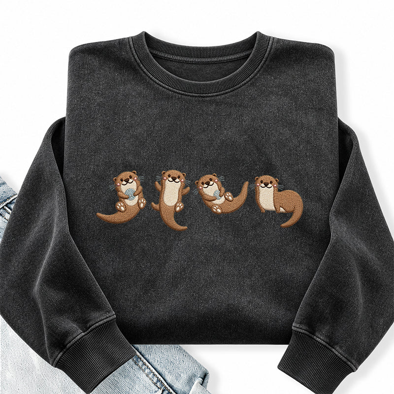 Embroidered Cute Otters Washed Crewneck Sweatshirt