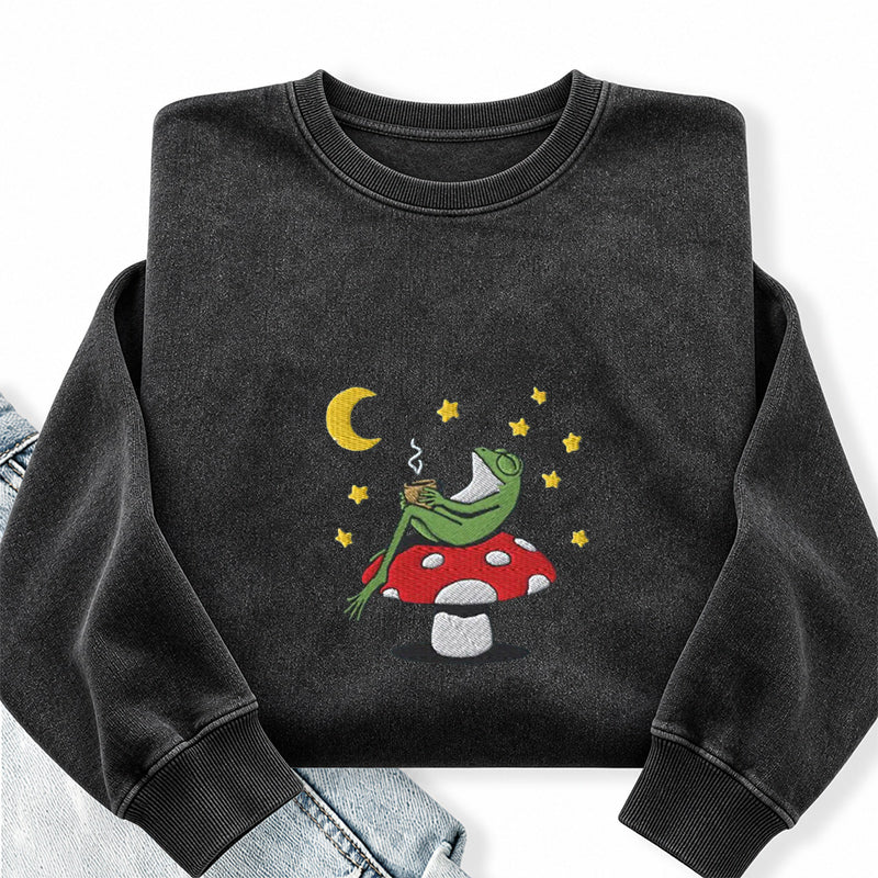 Embroidered Frog Night With Coffee Washed Crewneck Sweatshirt