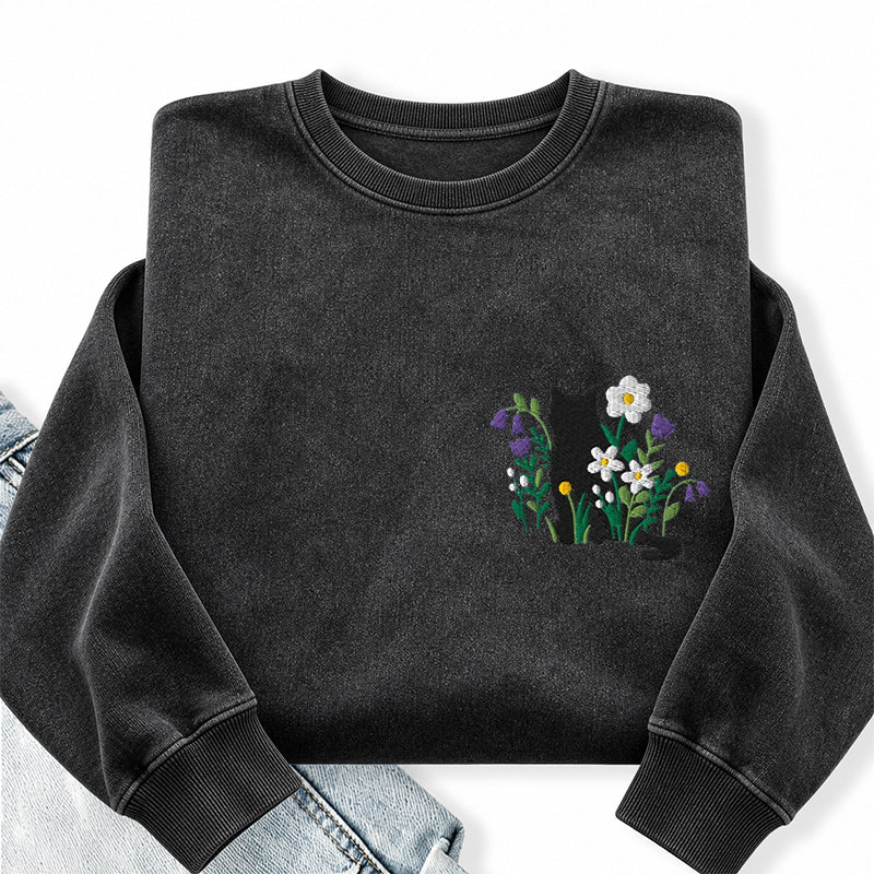 Embroidered Cottagecore Cat Washed Crewneck Sweatshirt