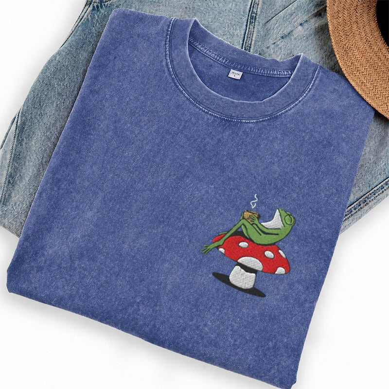 Embroidered Frog Coffee Time Washed Crew Neck T-Shirt