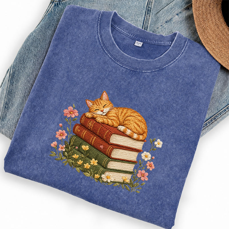Embroidered Sleeping Cat On Books Washed Crew Neck T-Shirt
