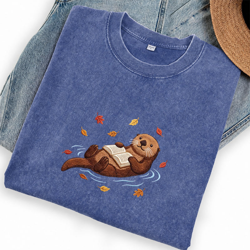 Embroidered Otter Reading Book Washed Crew Neck T-Shirt