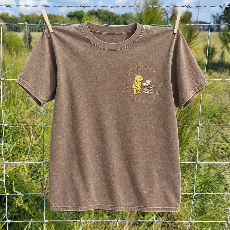 Embroidered Funny Bear Reading Books Washed Crew Neck T-Shirt
