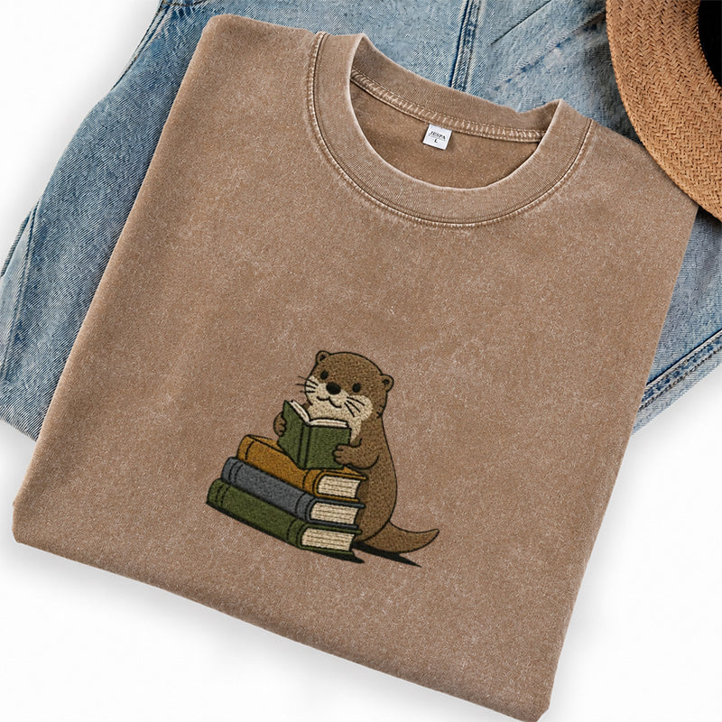 Embroidered Reading Otter Washed Crew Neck T-Shirt