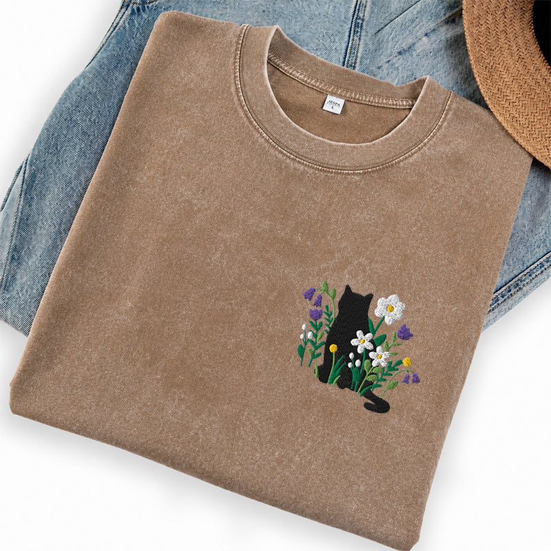 Embroidered Black Cat Cottagecore Washed Crew Neck T-Shirt
