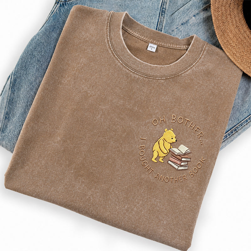 Embroidered Funny Bear Reading Books Washed Crew Neck T-Shirt