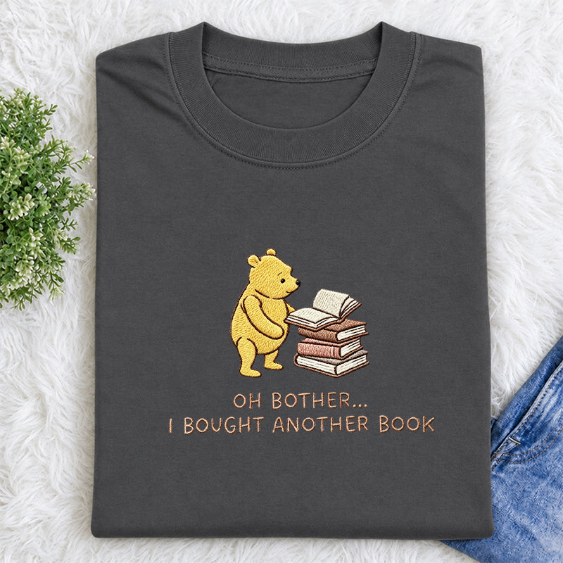 Embroidered Funny Bear Reading Books Classic Crew Neck T-Shirt