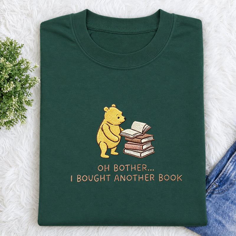 Embroidered Funny Bear Reading Books Classic Crew Neck T-Shirt