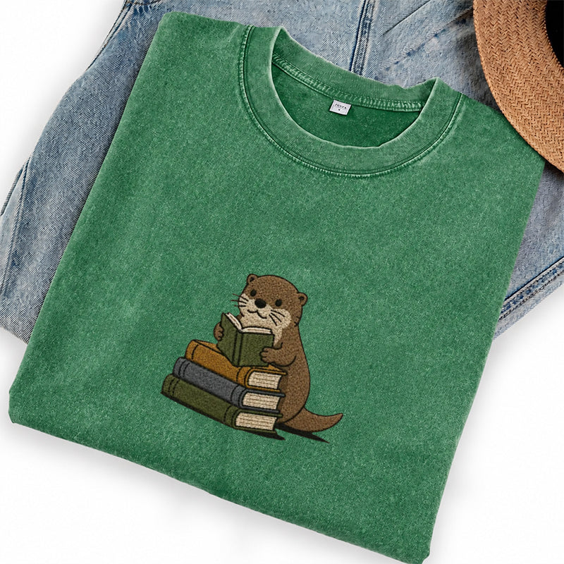Embroidered Reading Otter Washed Crew Neck T-Shirt