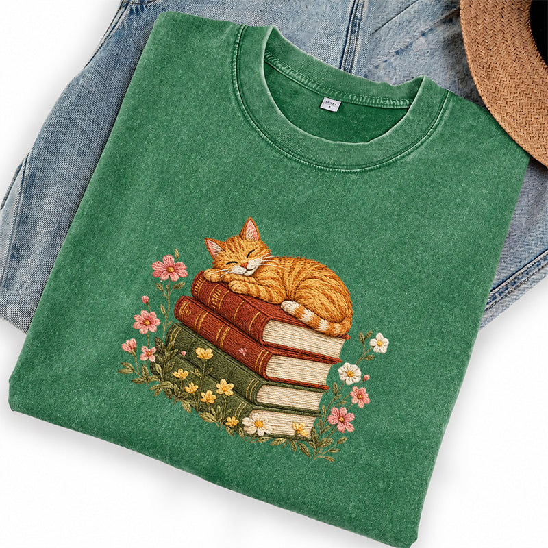 Embroidered Sleeping Cat On Books Washed Crew Neck T-Shirt