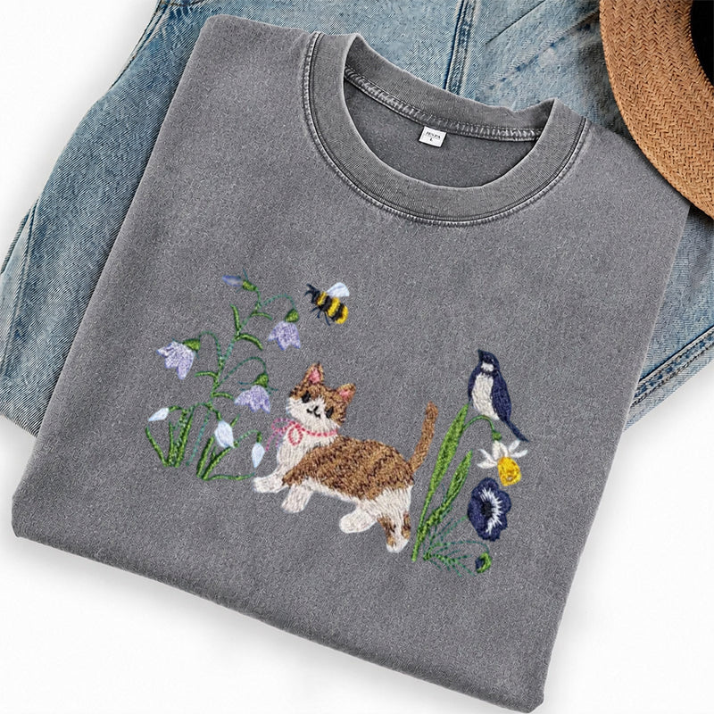 Embroidered Cat Wildflower Washed Crew Neck T-Shirt
