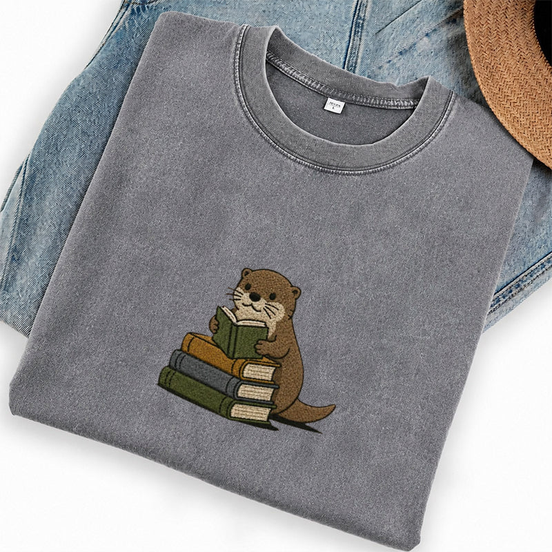 Embroidered Reading Otter Washed Crew Neck T-Shirt