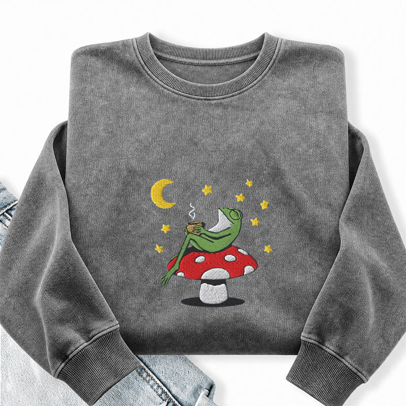 Embroidered Frog Night With Coffee Washed Crewneck Sweatshirt