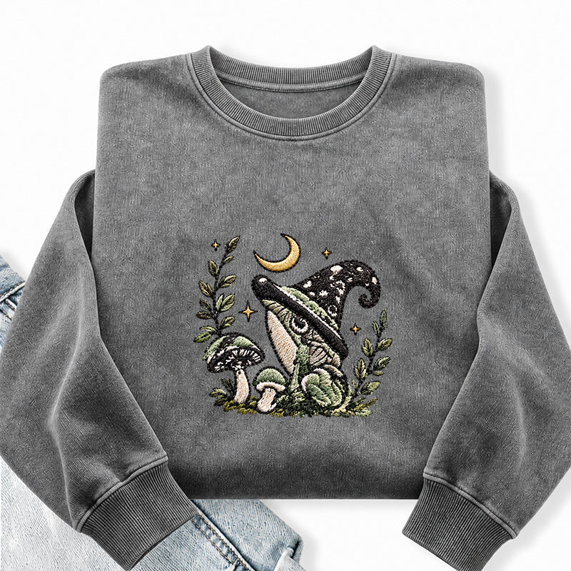 Embroidered Witchy Frog Washed Crewneck Sweatshirt