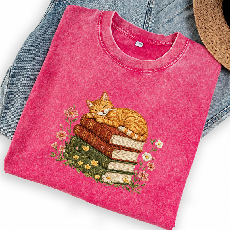 Embroidered Sleeping Cat On Books Washed Crew Neck T-Shirt