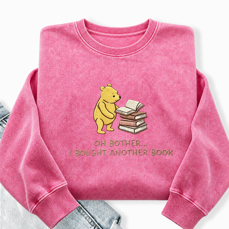 Embroidered Funny Bear Reading Books Washed Crewneck Sweatshirt