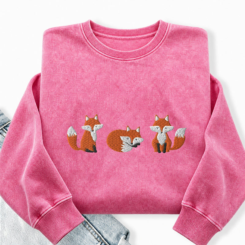 Embroidered Three Fox Washed Crewneck Sweatshirt