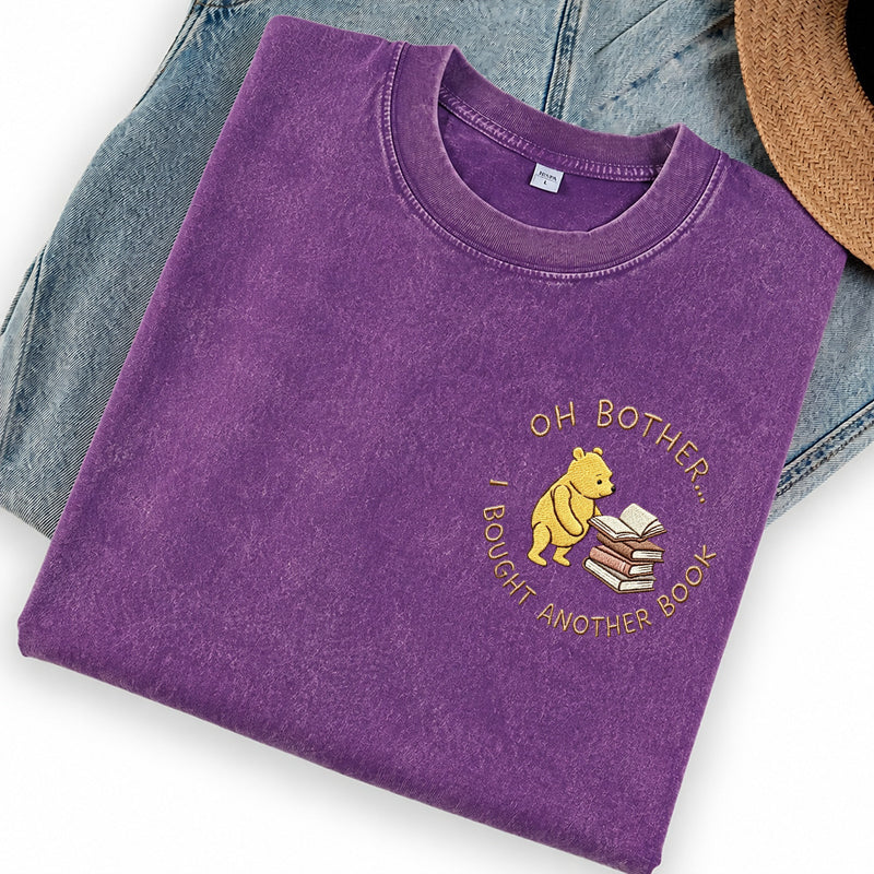 Embroidered Funny Bear Reading Books Washed Crew Neck T-Shirt