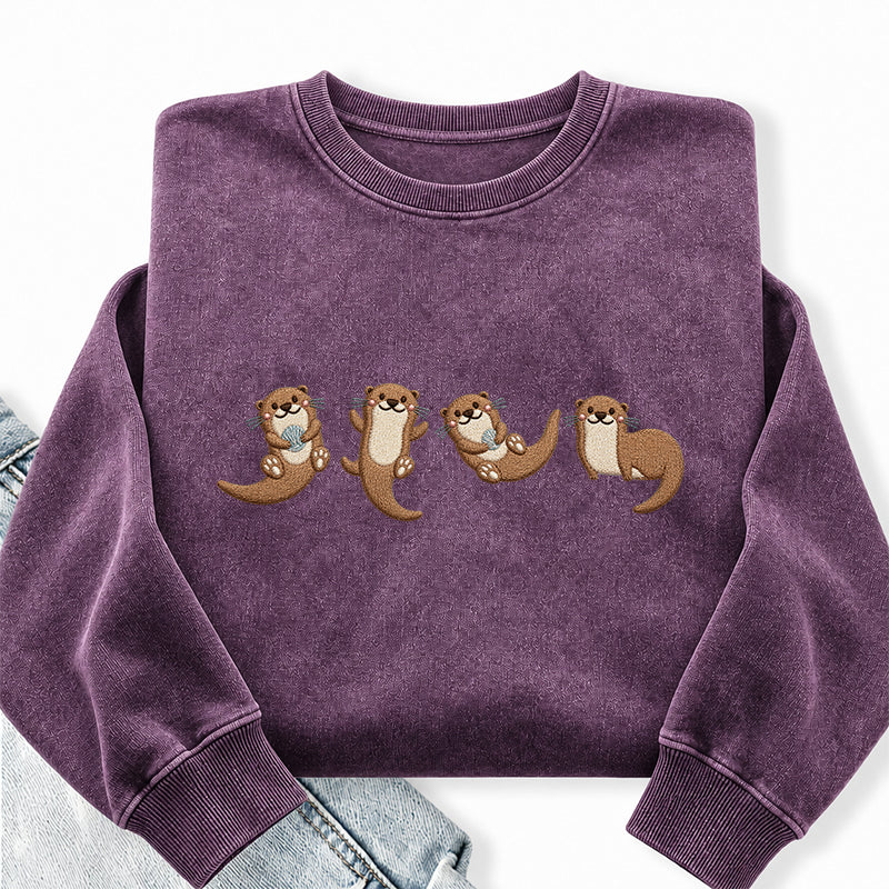 Embroidered Cute Otters Washed Crewneck Sweatshirt