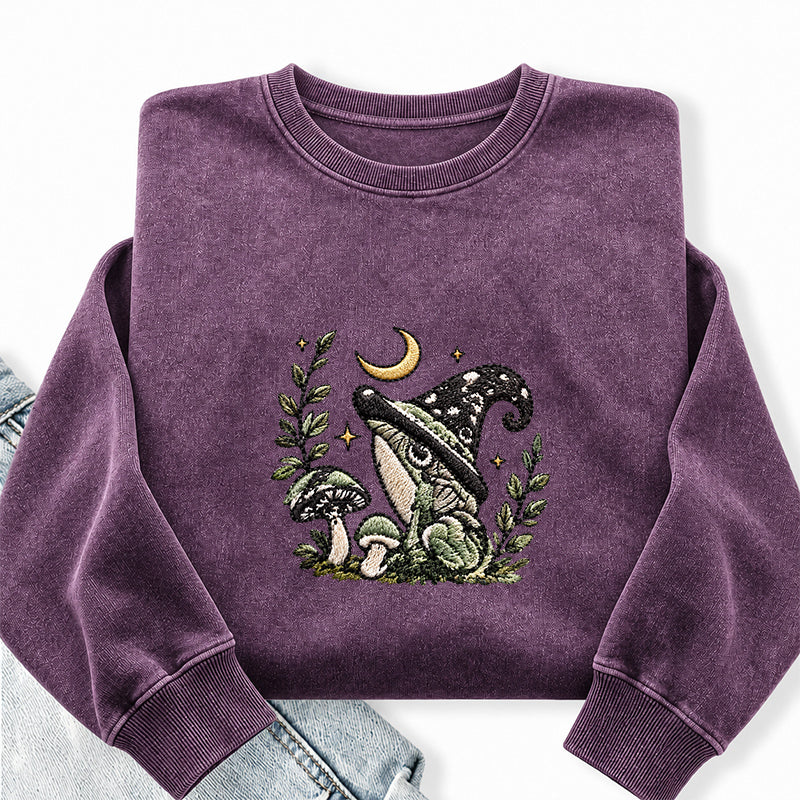 Embroidered Witchy Frog Washed Crewneck Sweatshirt