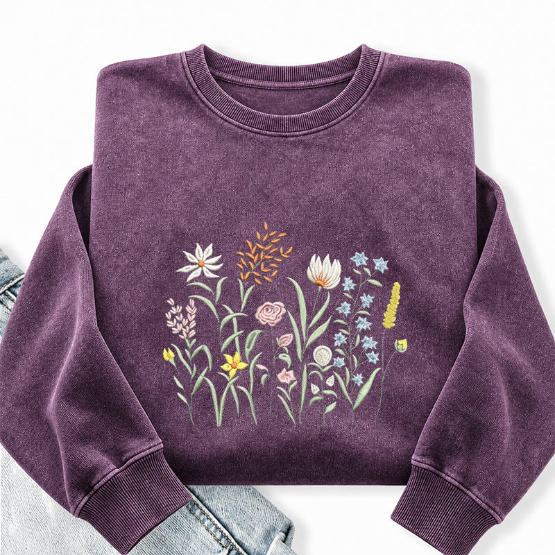 Embroidered Cute Wildflowers Washed Crewneck Sweatshirt
