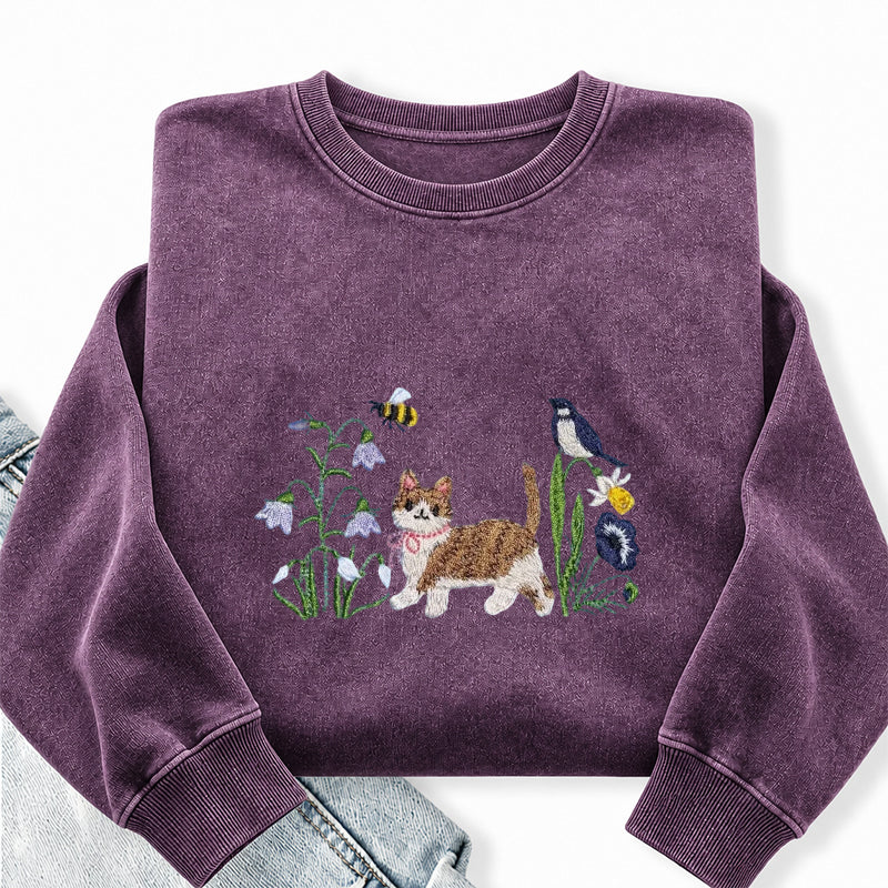 Embroidered Cat Wild Flower Washed Crewneck Sweatshirt